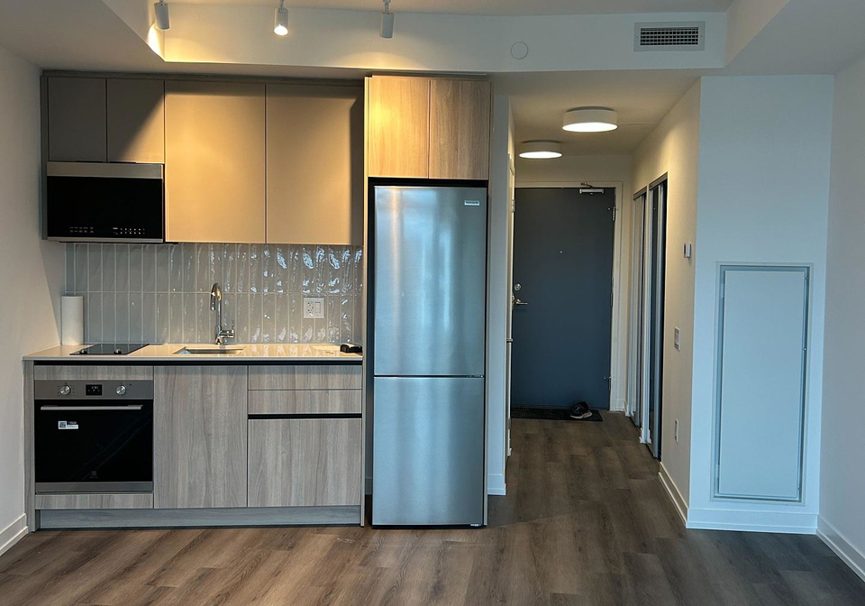 2485-eglinton-avenue-n-mississauga-ontario-w12431711