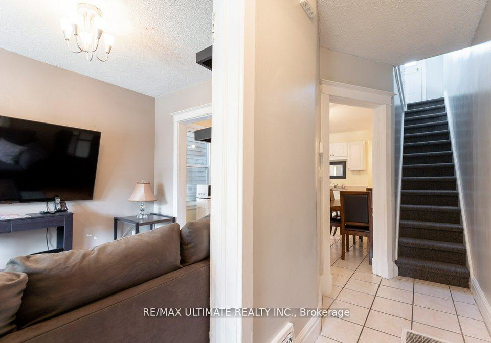 281-boon-avenue-toronto-ontario-w12431798