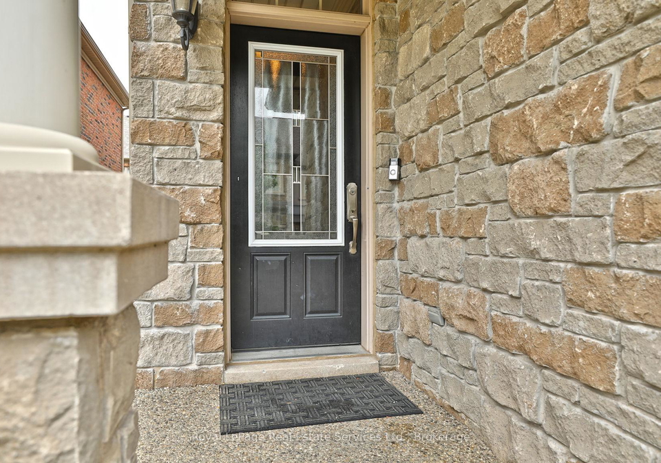2473-thornfield-common-oakville-ontario-w12431860