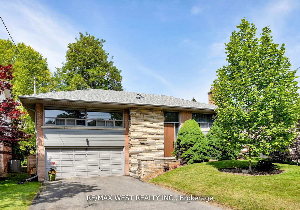 10-vanellan-court-etobicoke-ontario-w12432046
