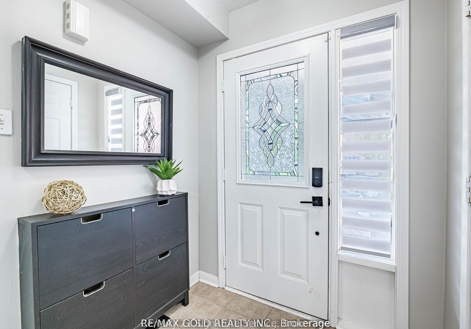 7-dunlop-court-brampton-ontario-w12432085