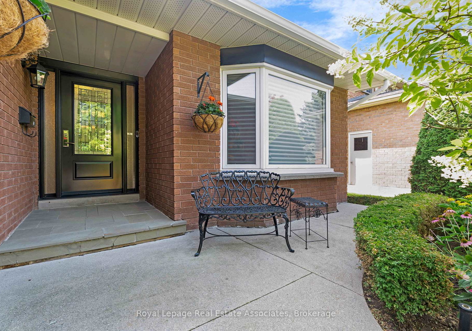 1202-monks-passage-oakville-ontario-w12432097
