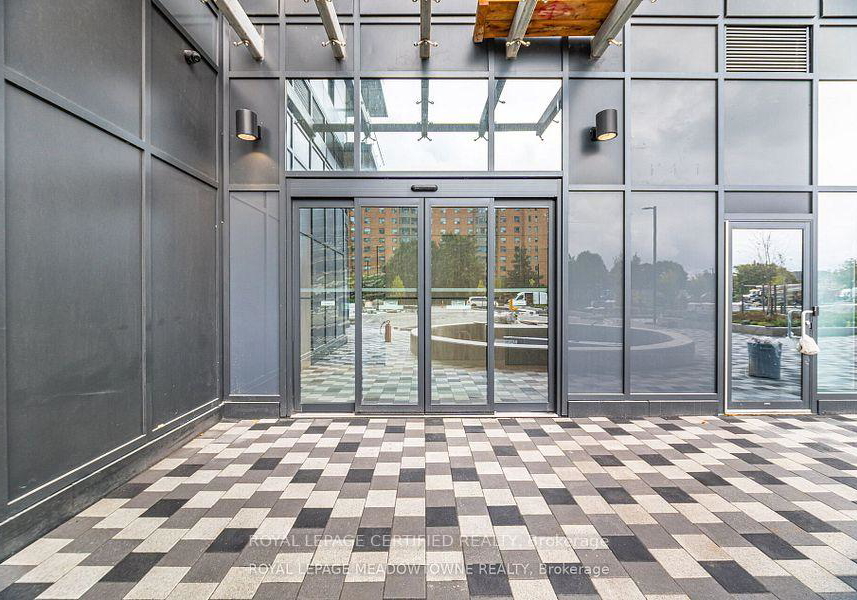 15-watergarden-drive-mississauga-ontario-w12432163