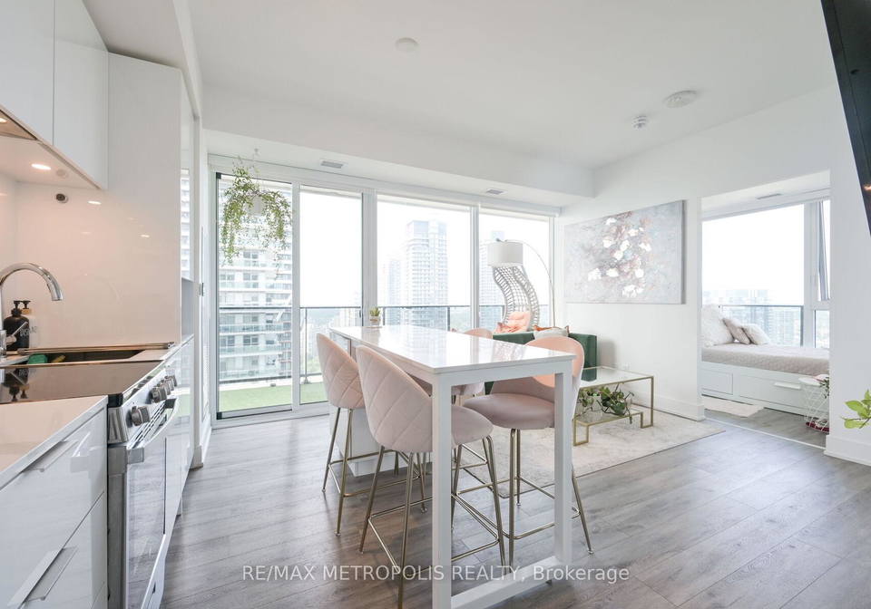 70-annie-craig-drive-etobicoke-ontario-w12432250