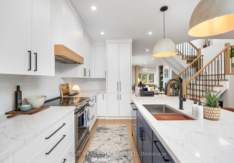 865-windermere-avenue-toronto-ontario-w12432309