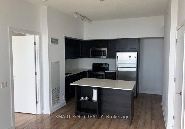 2200-lake-shore-boulevard-w-etobicoke-ontario-w12432450