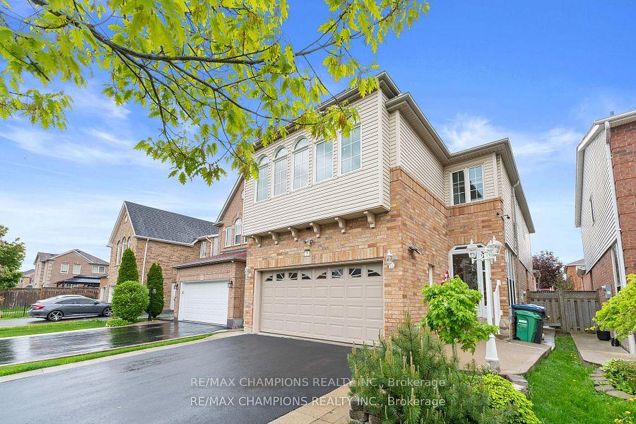 30-larkspur-road-brampton-ontario-w12432474