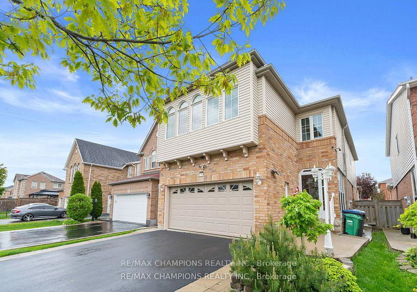 30-larkspur-road-brampton-ontario-w12432474