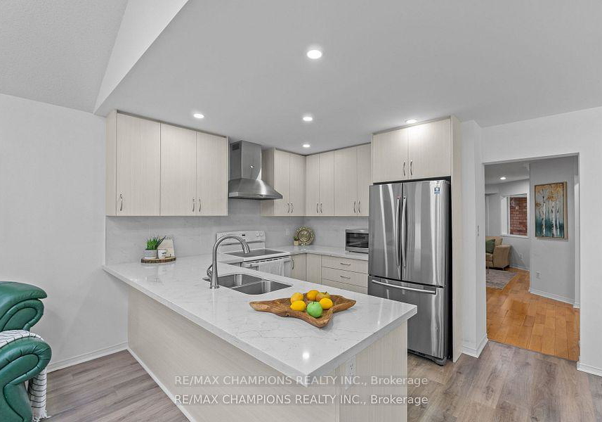 30-larkspur-road-brampton-ontario-w12432474