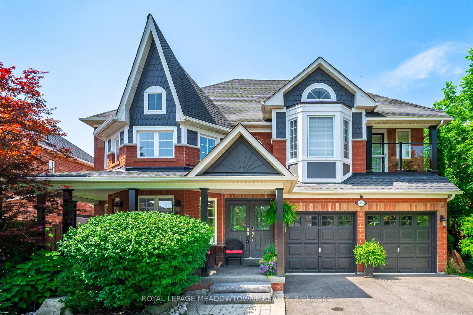 6756-early-settler-row-mississauga-ontario-w12432515