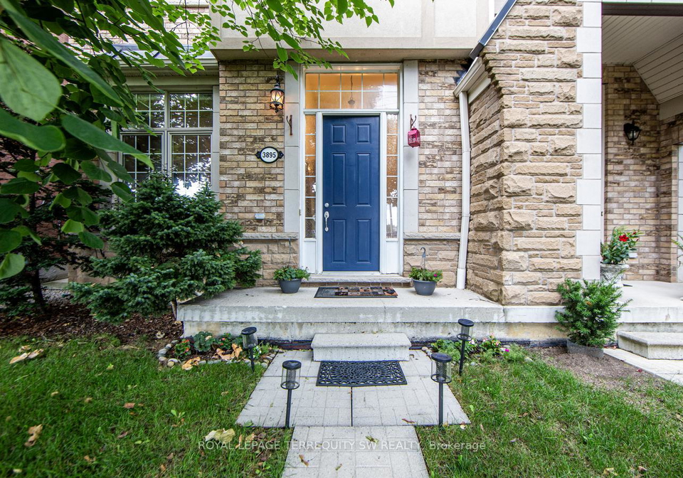 3895-eglinton-avenue-w-mississauga-ontario-w12432580