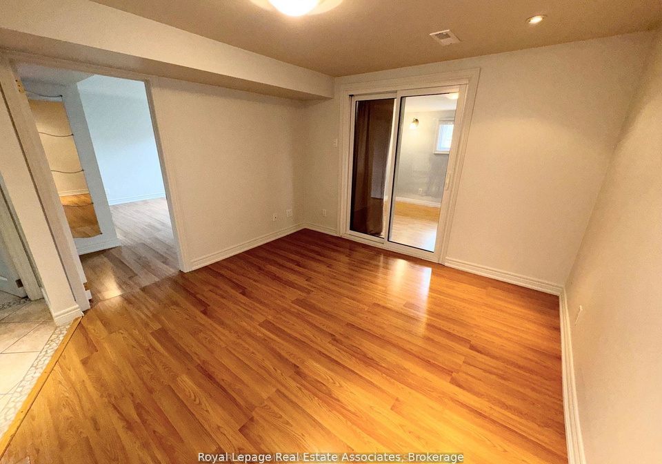 282-oxbow-crescent-mississauga-ontario-w12432591