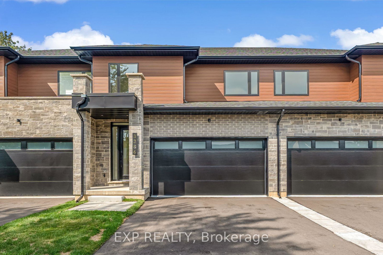 2154-walkers-line-burlington-ontario-w12433000