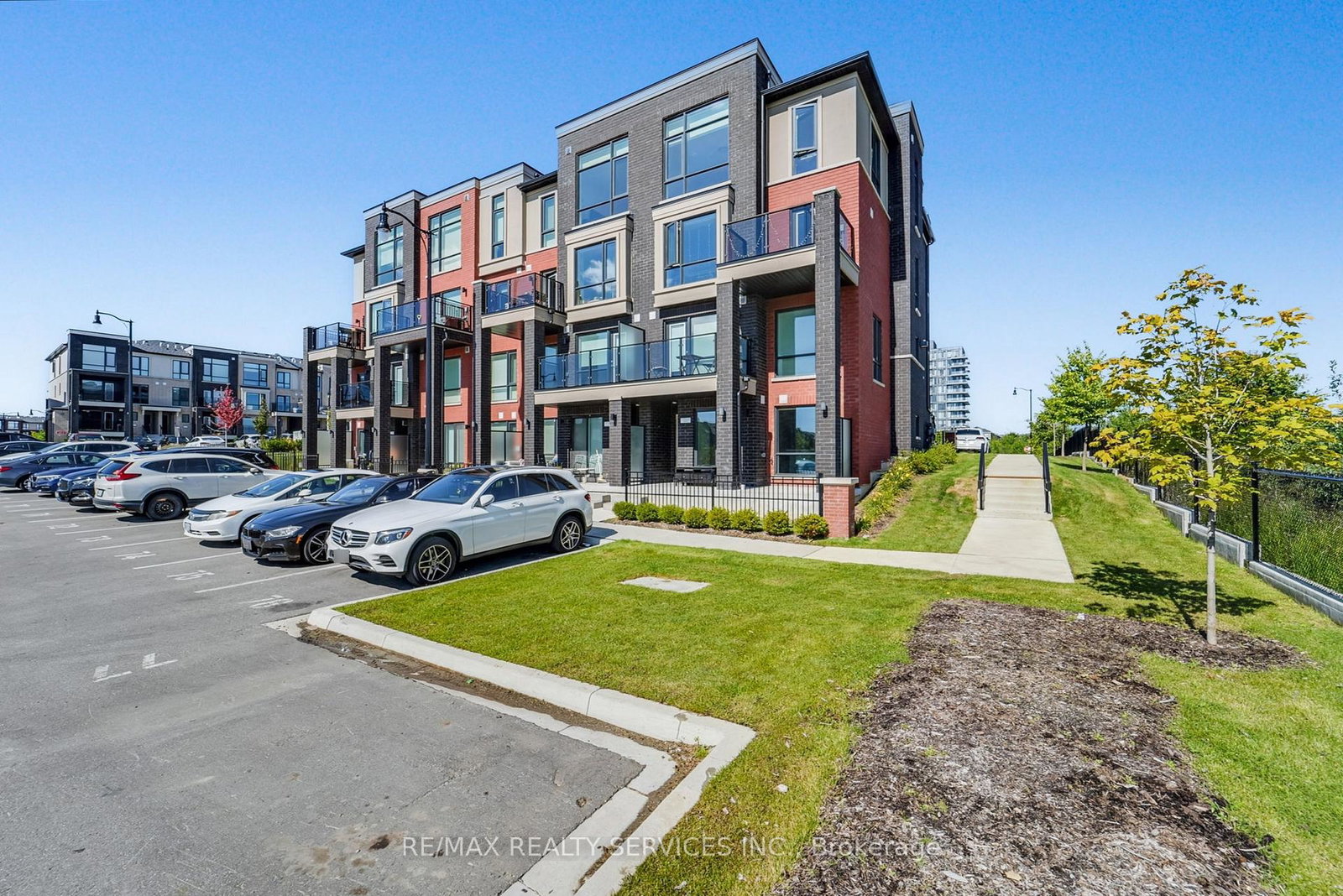 155-veterans-drive-brampton-ontario-w12433034