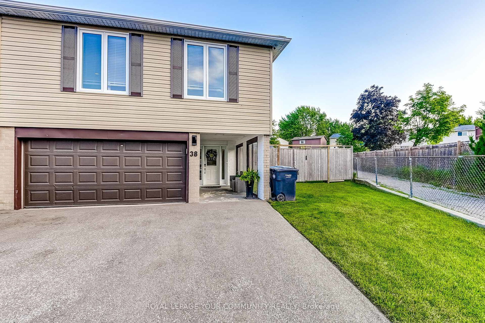 38-gainsborough-road-brampton-ontario-w12433121