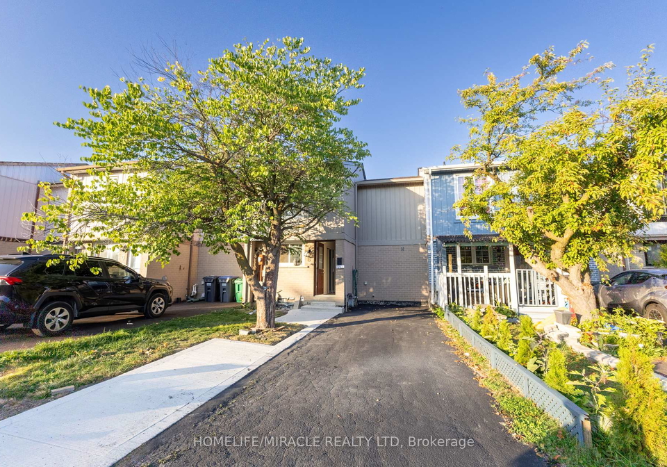 8-grand-valley-drive-brampton-ontario-w12433393
