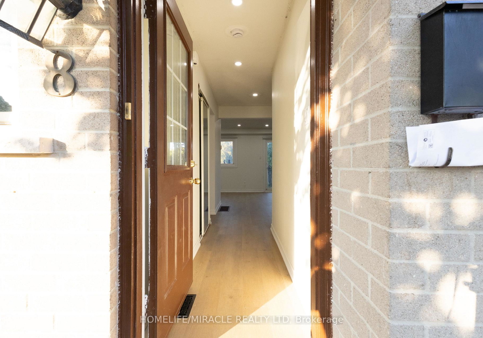 8-grand-valley-drive-brampton-ontario-w12433393