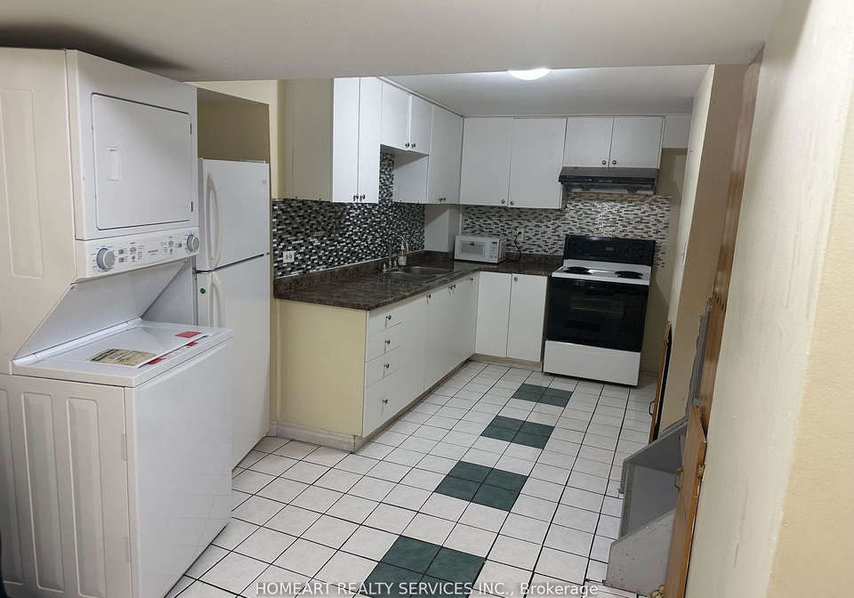 36-swennen-drive-brampton-ontario-w12433508