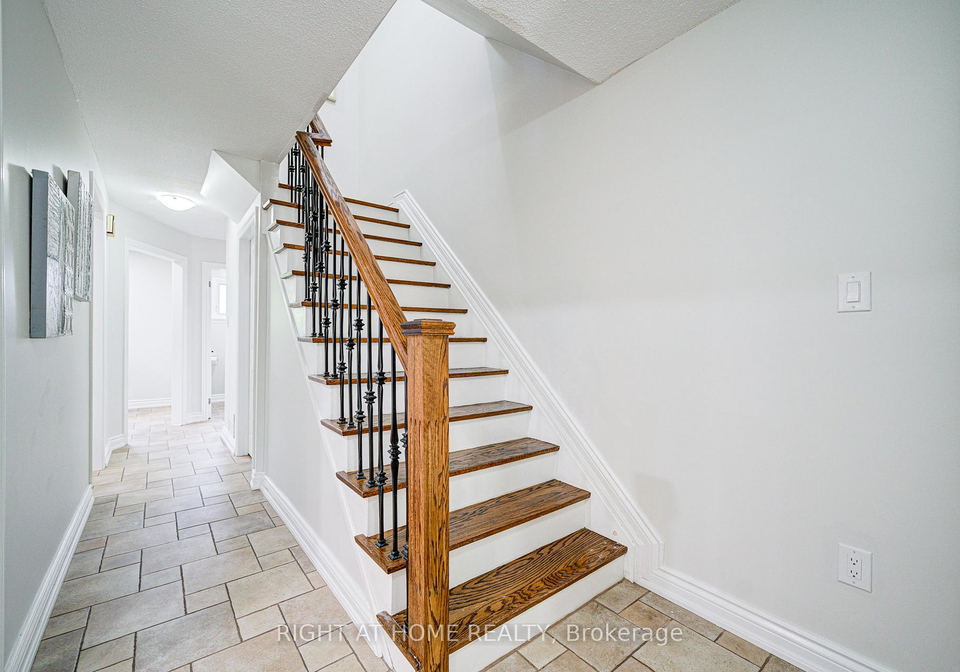 2674-constable-road-mississauga-ontario-w12433543