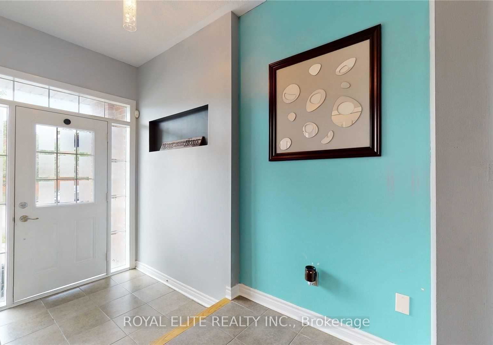 347-hobbs-crescent-milton-ontario-w12433570