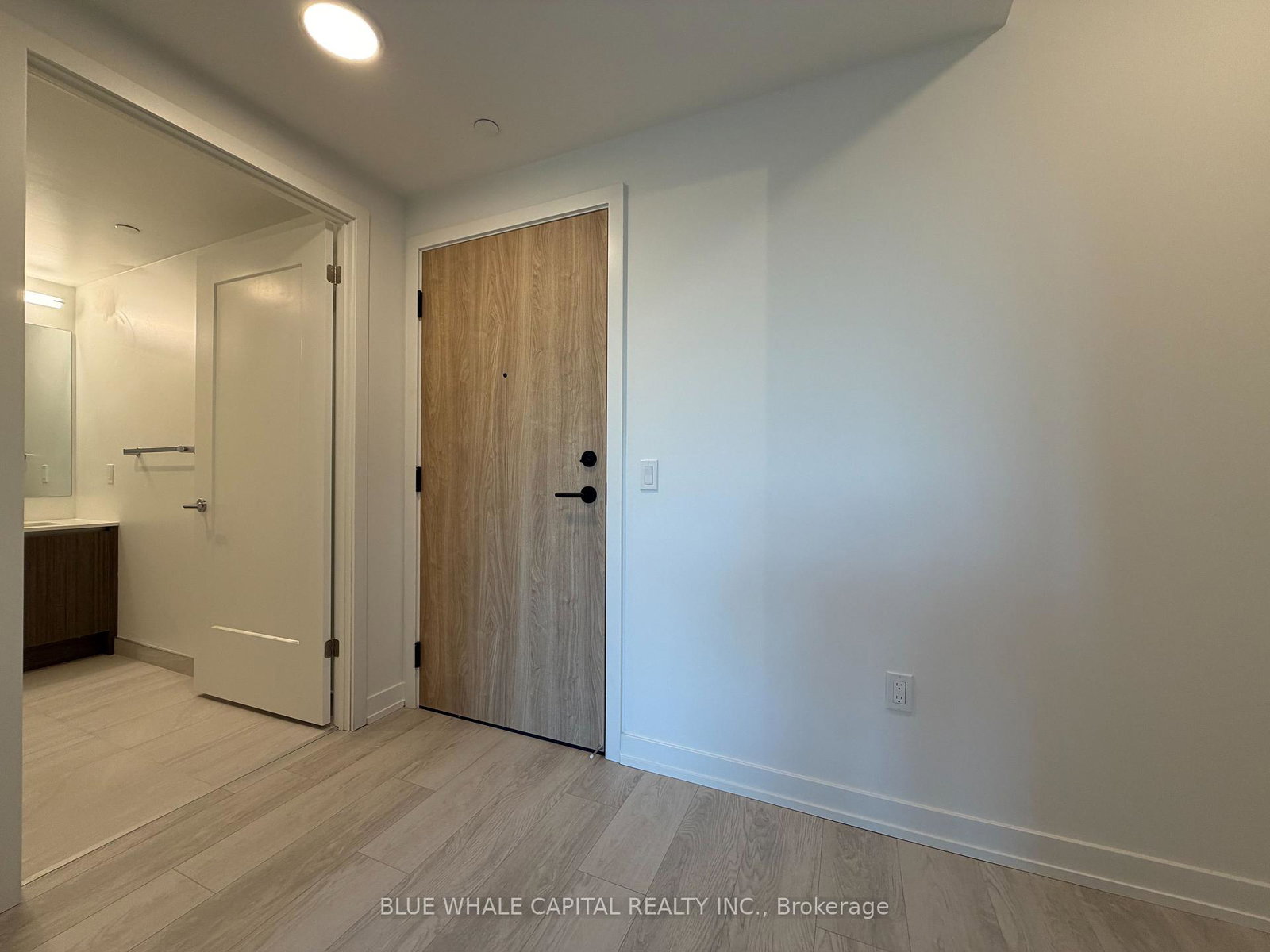 801-the-queensway-etobicoke-ontario-w12433593