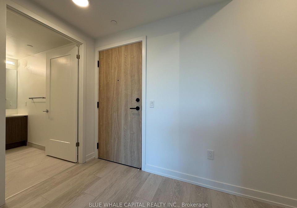 801-the-queensway-etobicoke-ontario-w12433593