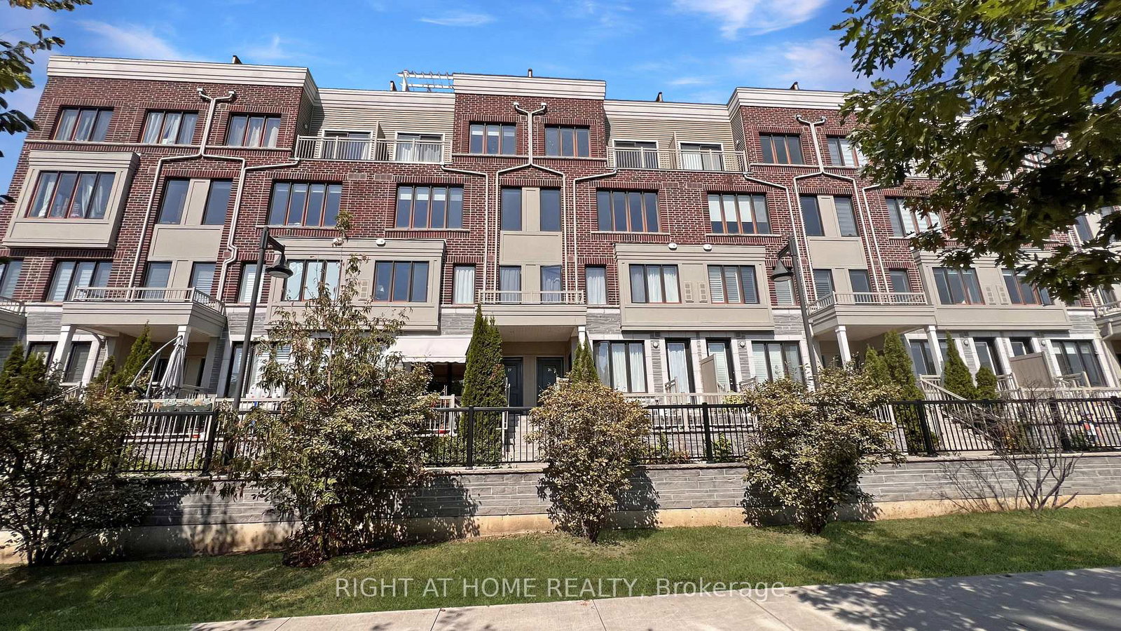 115-long-branch-avenue-etobicoke-ontario-w12433718
