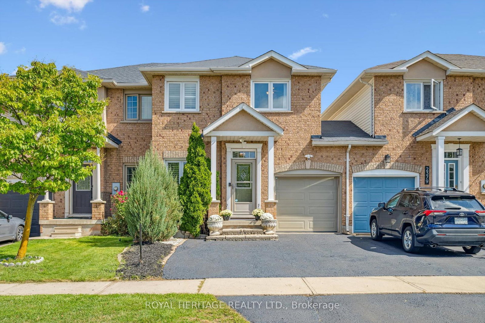 2381-dalebrook-drive-oakville-ontario-w12433882