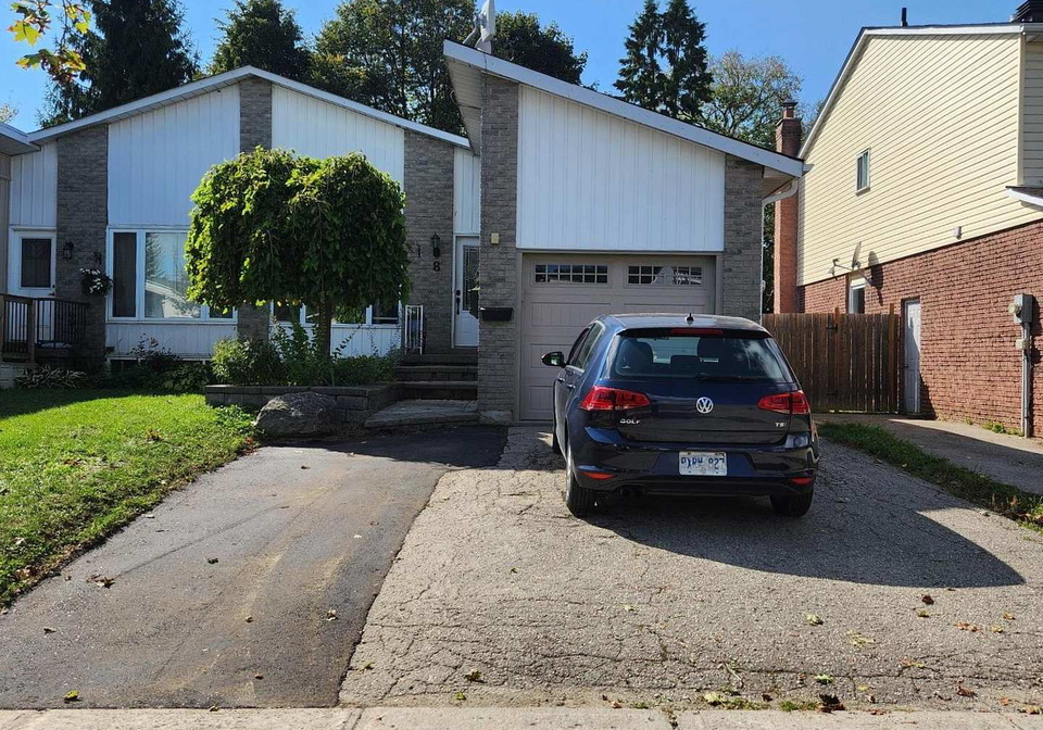 8-crimson-crescent-orangeville-ontario-w12433951
