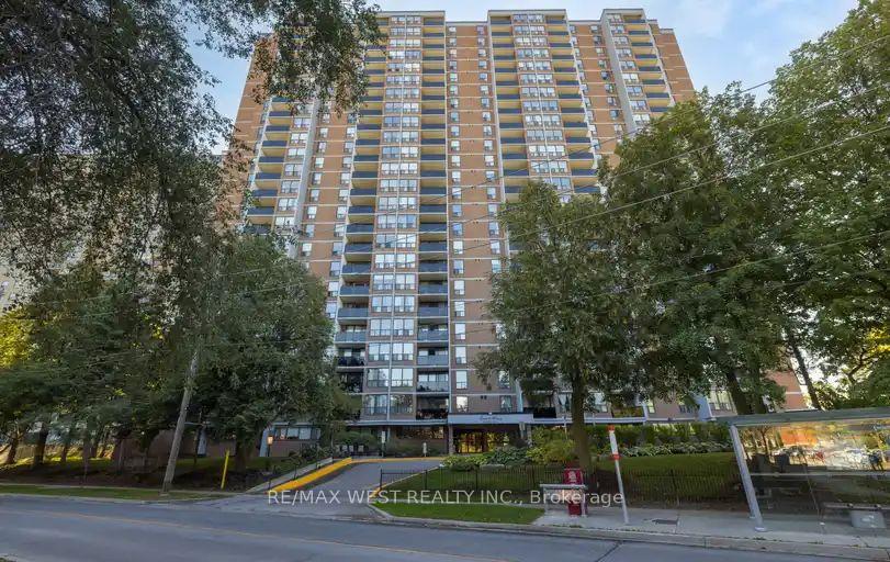 85-emmett-avenue-north-york-ontario-w12434047