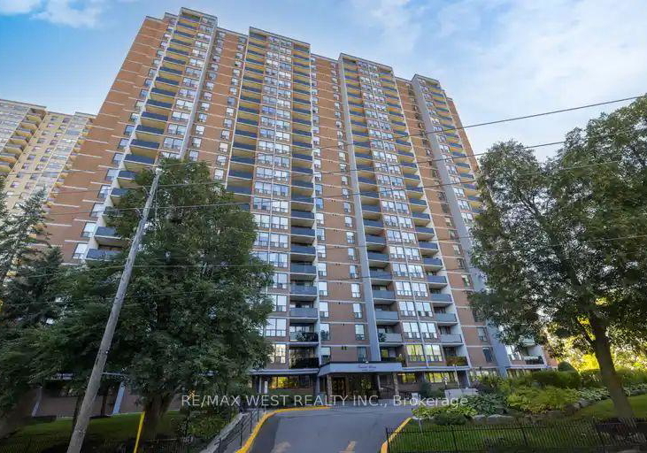 85-emmett-avenue-north-york-ontario-w12434047