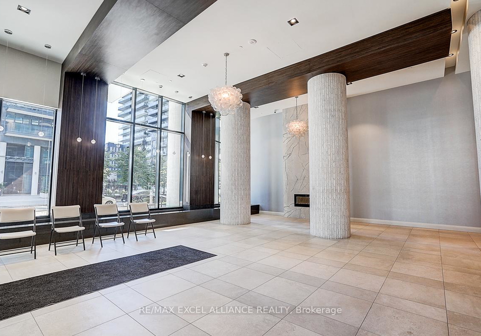 38-annie-craig-drive-etobicoke-ontario-w12434117