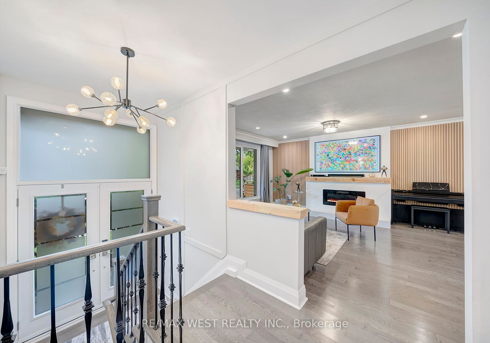 48-hamlyn-crescent-etobicoke-ontario-w12434242