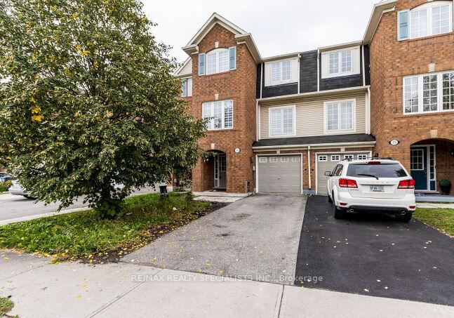 31-decker-hollow-circle-brampton-ontario-w12434387