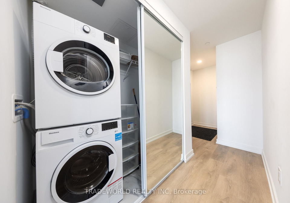 1100-sheppard-avenue-w-york-ontario-w12434669