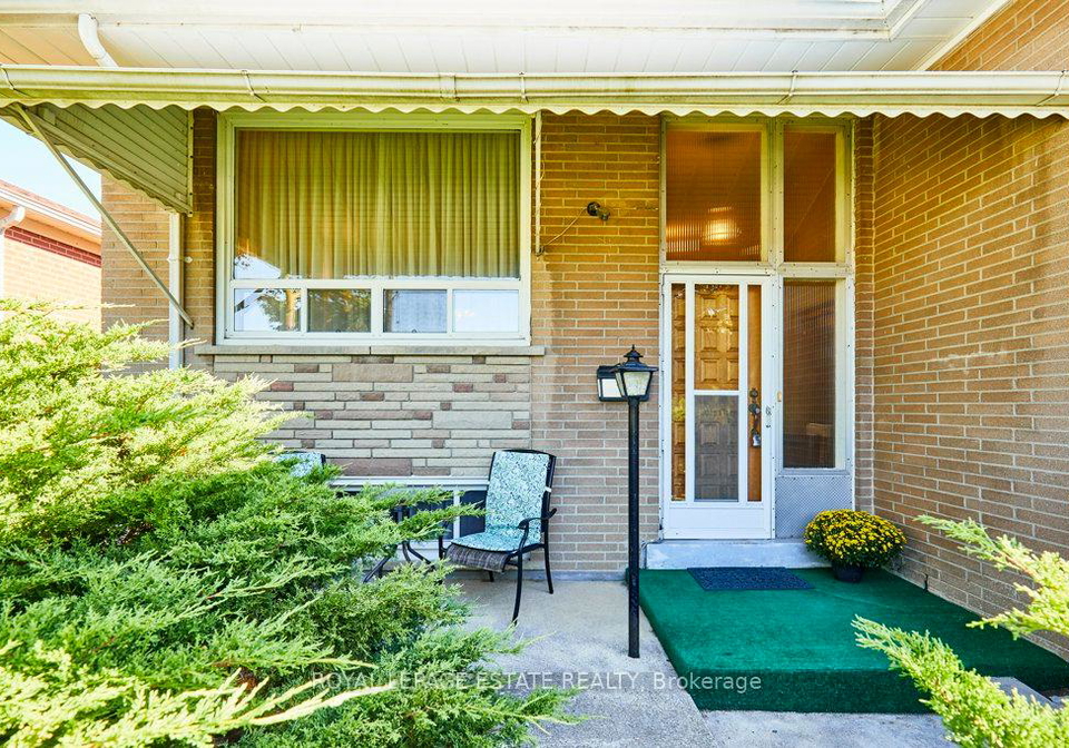 5-bolger-place-etobicoke-ontario-w12435118