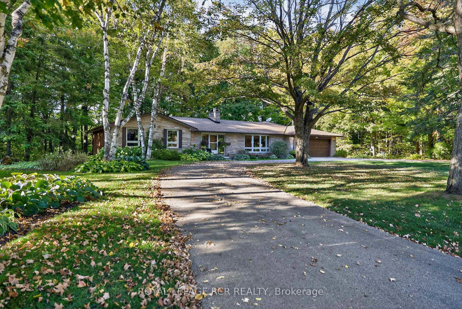 20-caledon-mountain-drive-caledon-ontario-w12435417