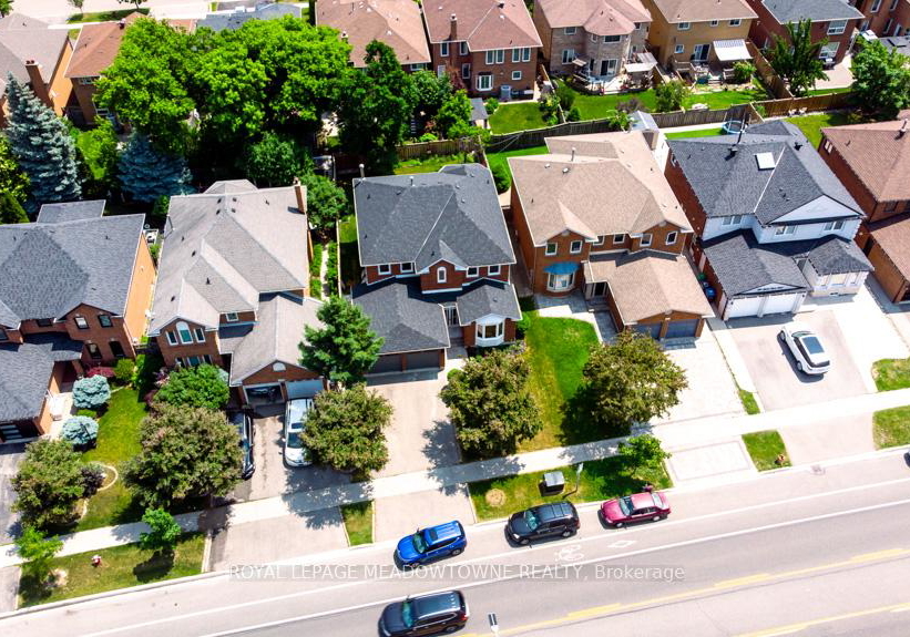 328-bristol-road-w-mississauga-ontario-w12435484