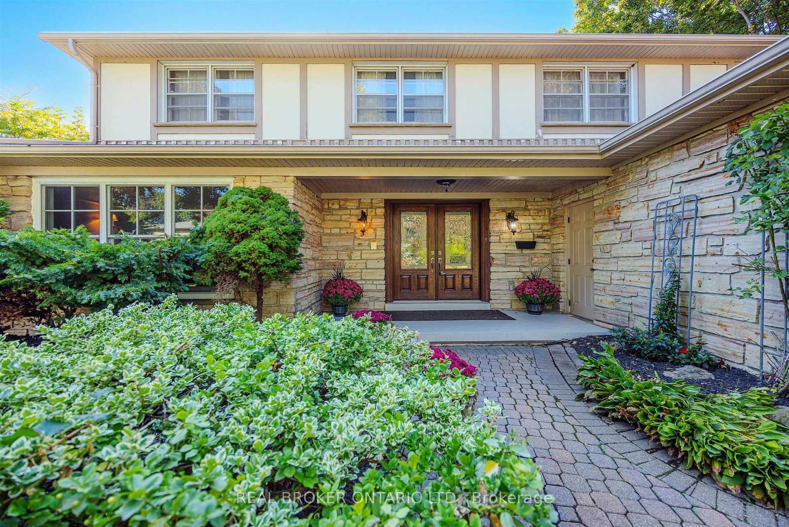 6-streatham-place-etobicoke-ontario-w12435633