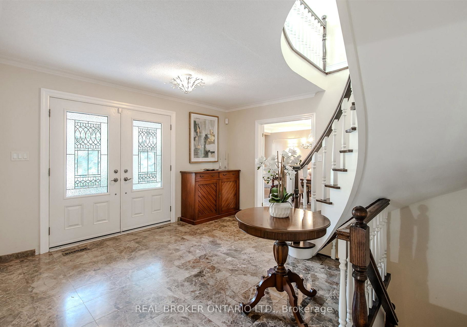 6-streatham-place-etobicoke-ontario-w12435633