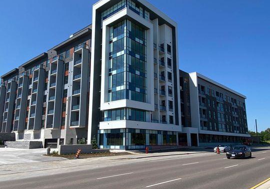 95-dundas-estates-w-oakville-ontario-w12435971