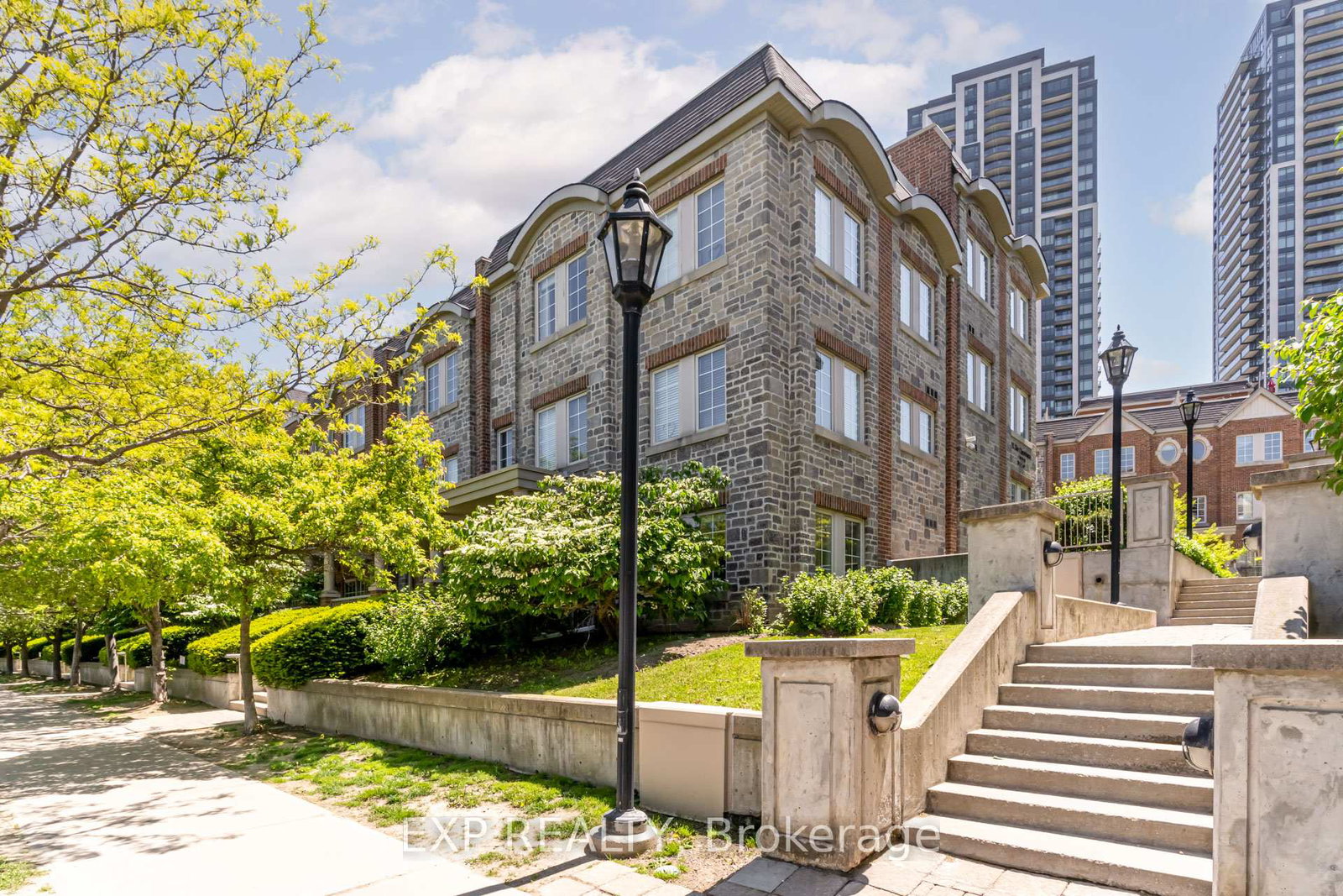 93-the-queensway-toronto-ontario-w12436029