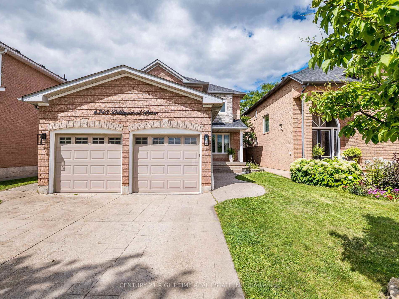 6745-dillingwood-drive-mississauga-ontario-w12436031