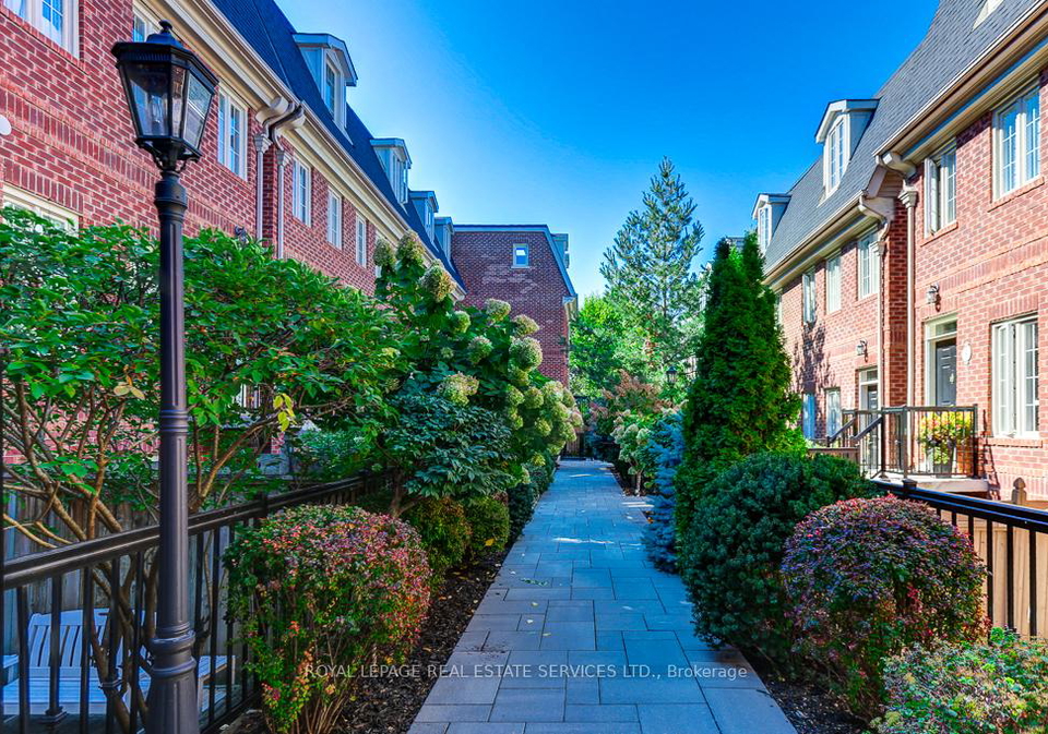 13-archgate-lane-toronto-ontario-w12436067