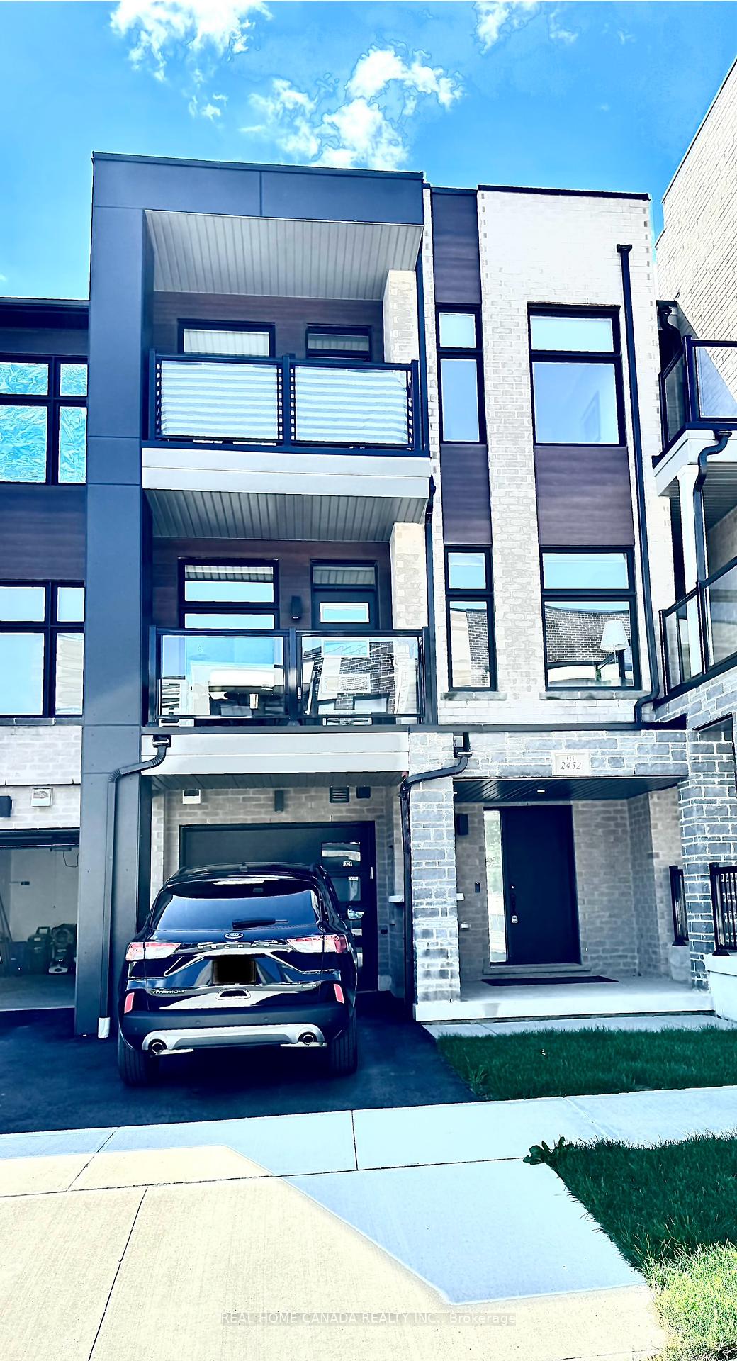 2452-belt-lane-oakville-ontario-w12436156