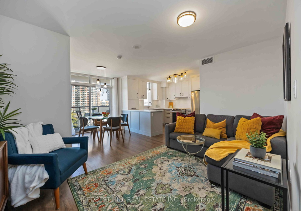 816-lansdowne-avenue-toronto-ontario-w12436187