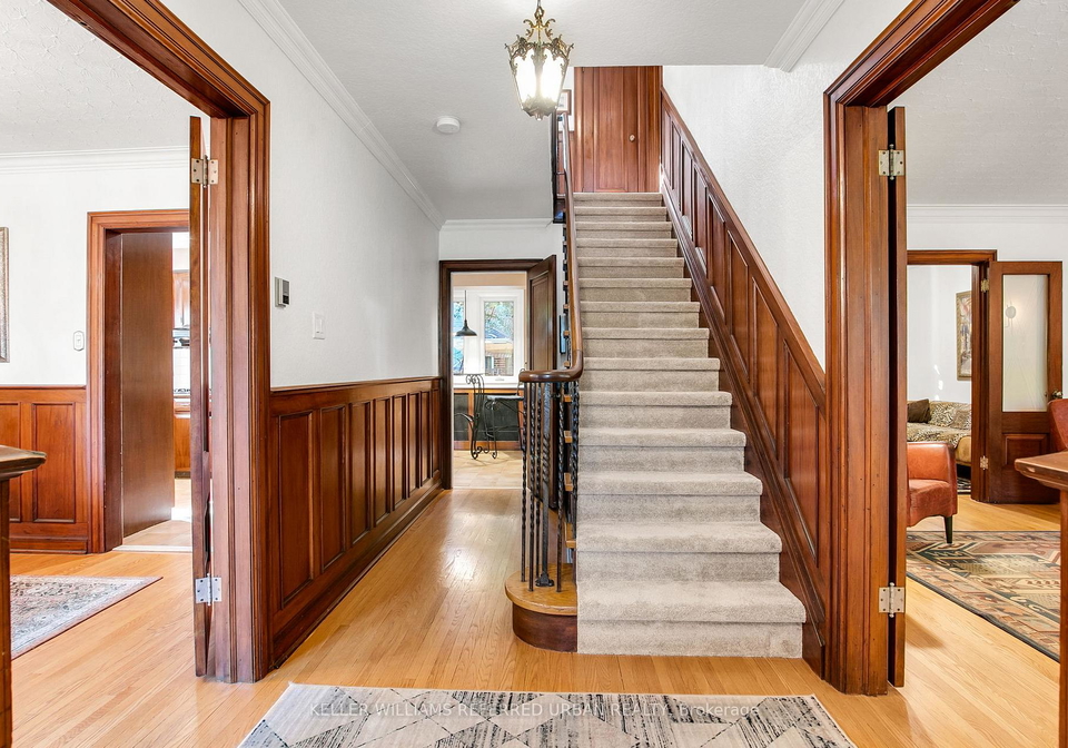 6-old-mill-terrace-etobicoke-ontario-w12436525