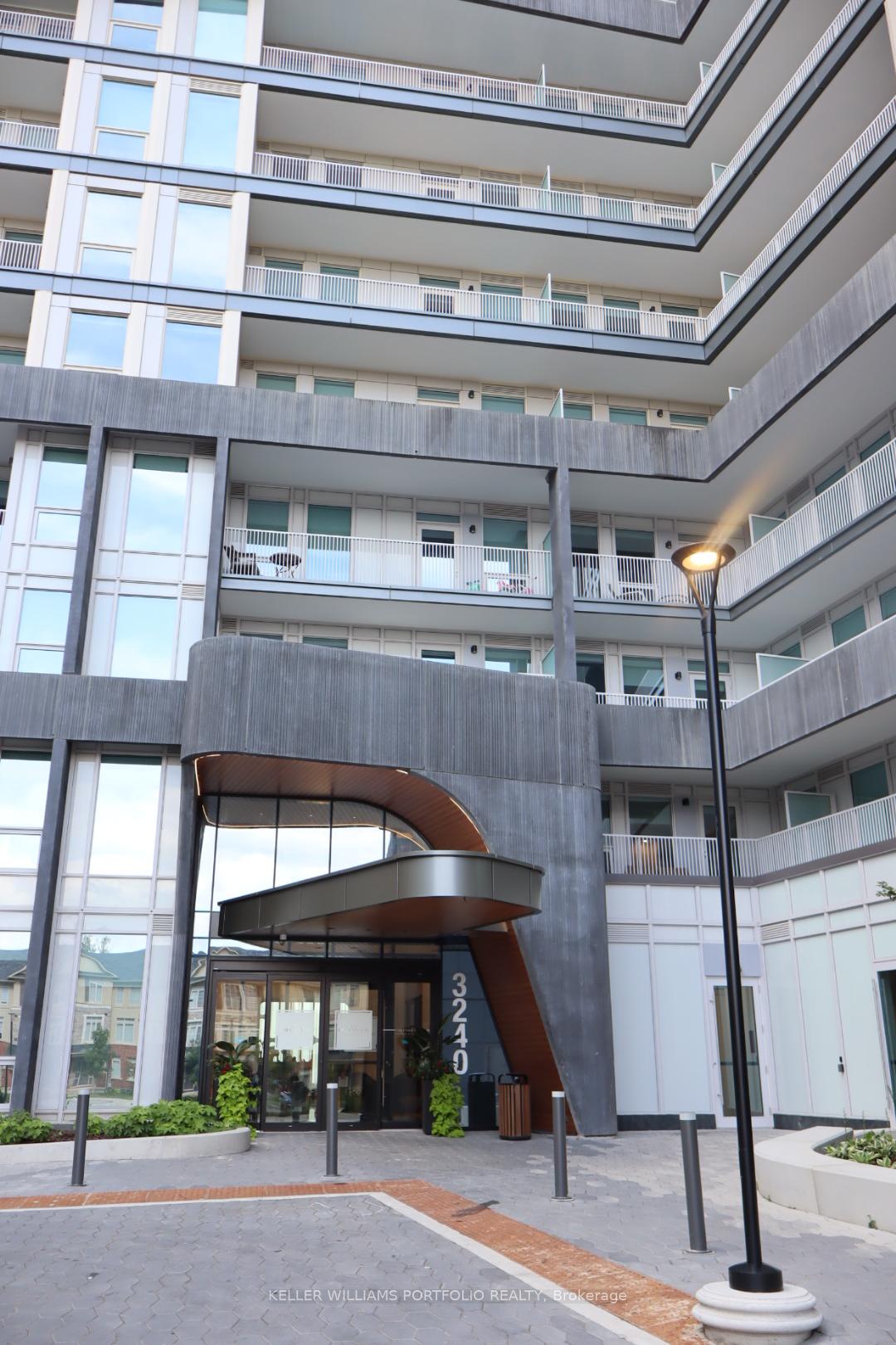 3240-william-coltson-avenue-oakville-ontario-w12436586