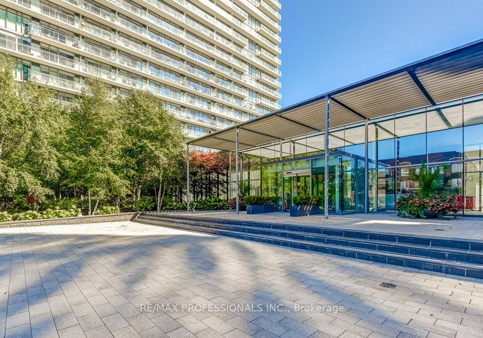 103-the-queensway-avenue-toronto-ontario-w12436591