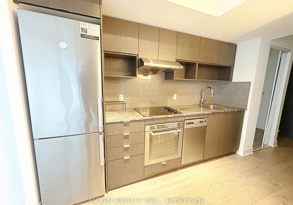 7-mabelle-avenue-etobicoke-ontario-w12436647